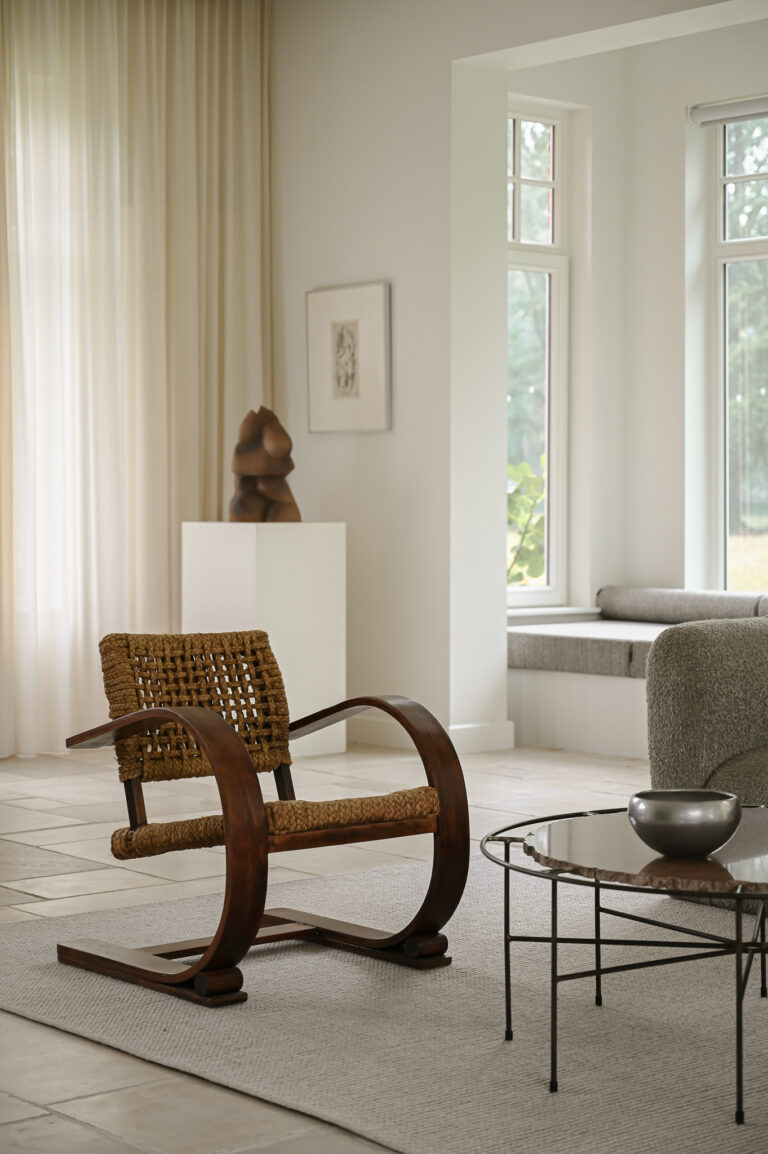 THE BEECH HOUSE /  TURNHOUT